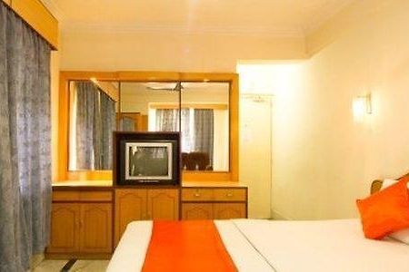 Zo Rooms Joka Calcuta Exterior foto